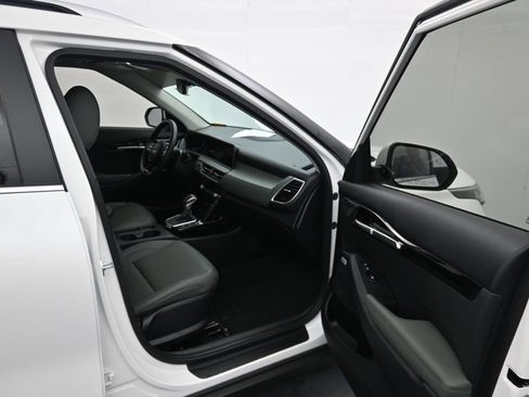 Used 2024 Kia Seltos SX w/ SX Sunroof Package AWD/4WD image 15