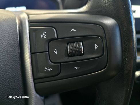Used 2022 GMC Sierra 1500 Elevation AWD/4WD image 18