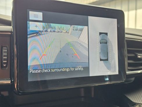 Used 2023 Ford Explorer ST-Line w/ Class IV Trailer Tow Package image 36