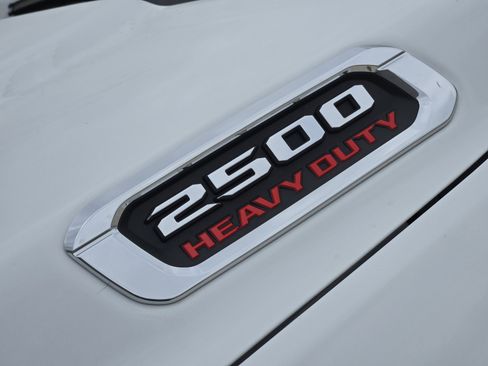 New 2026 RAM 2500 Tradesman AWD/4WD image 8