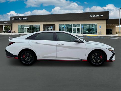 New 2026 Hyundai Elantra N image 9