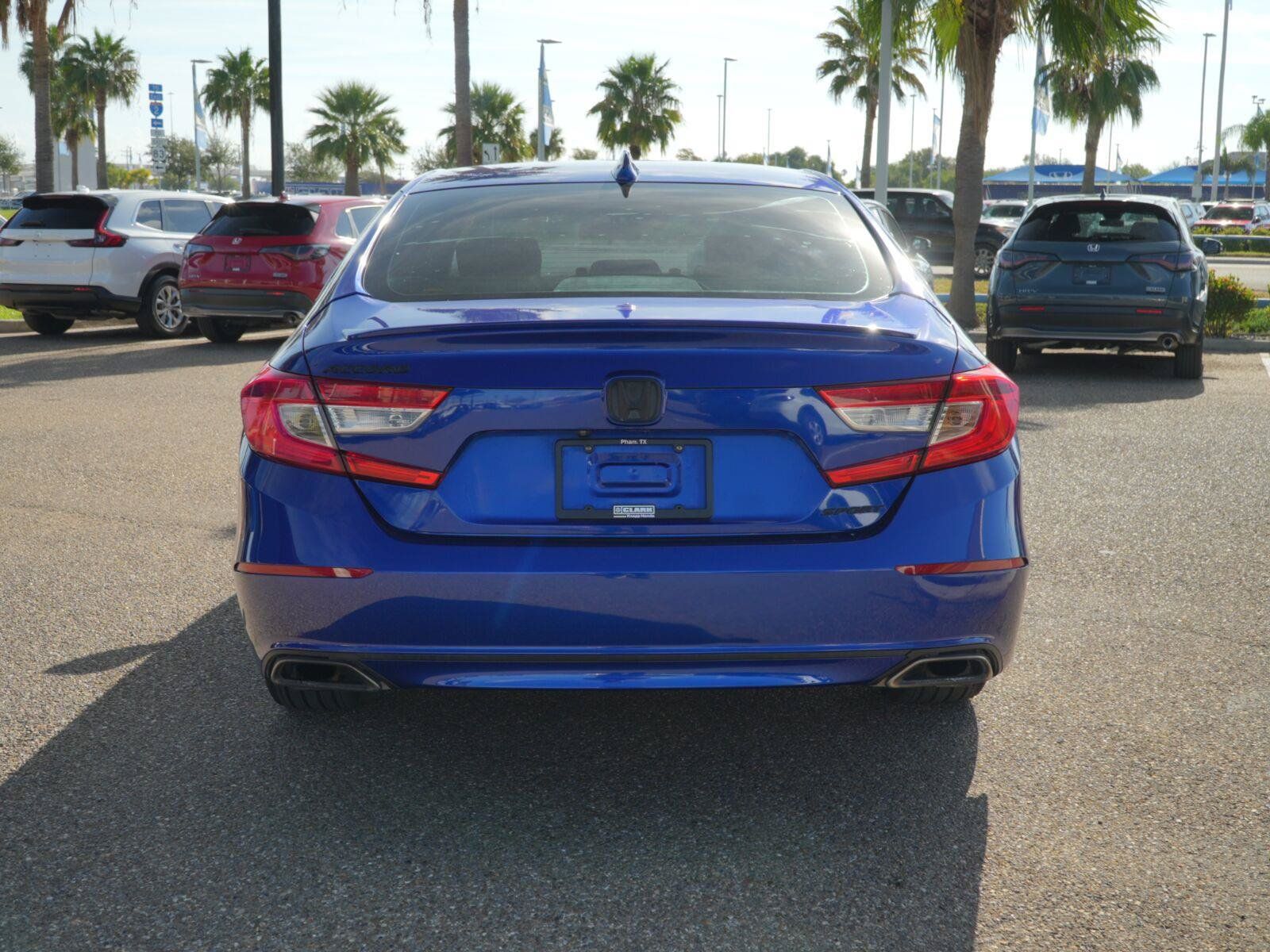 Used 2020 Honda Accord Sport image 10
