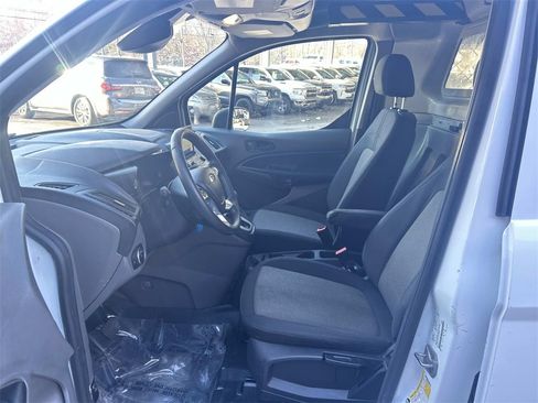 Used 2022 Ford Transit Connect XL image 11