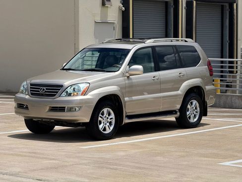 Used 2005 Lexus GX 470 AWD/4WD image 3