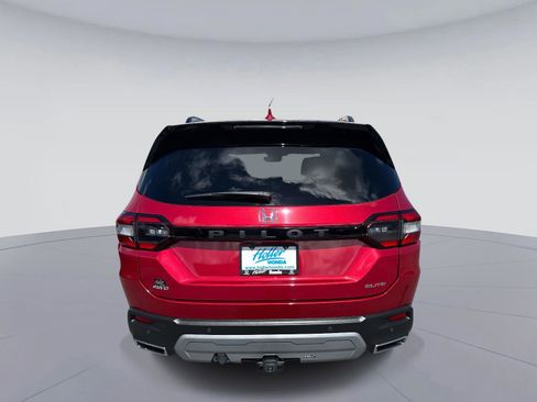 Certified 2023 Honda Pilot Elite image 5