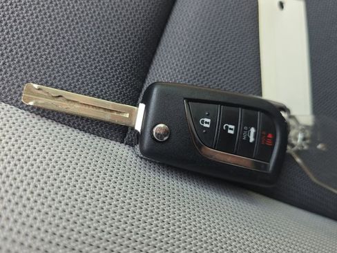 Used 2026 Toyota Corolla LE FWD image 25