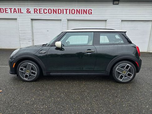 Used 2024 MINI Cooper SE w/ MINI Resolute Edition image 42