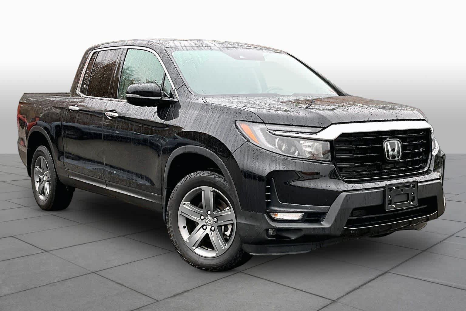Used 2023 Honda Ridgeline RTL-E image 3