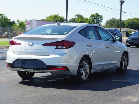 Used 2019 Hyundai Elantra SEL FWD image 5