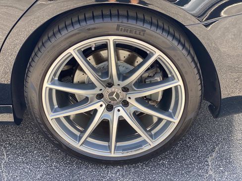 Used 2019 Mercedes-Benz S 560 Sedan image 15