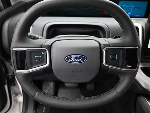 Certified 2026 Ford Expedition Active AWD/4WD image 9