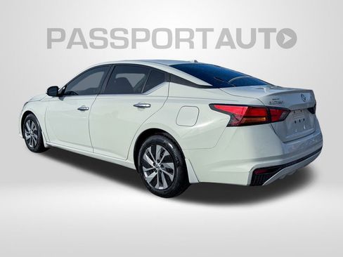 Used 2020 Nissan Altima 2.5 S image 3