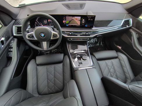 Used 2026 BMW X5 xDrive40i AWD/4WD image 16