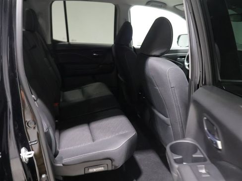 Used 2024 Honda Ridgeline Sport image 18