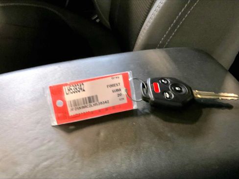 Used 2020 Subaru Forester AWD/4WD image 14