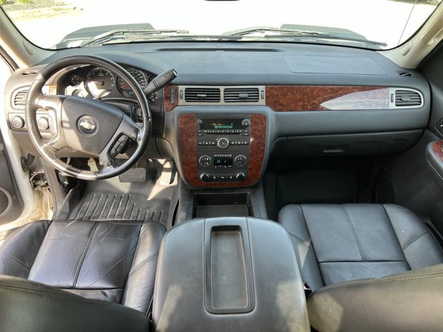 Used 2009 Chevrolet Silverado 2500 LTZ w/ Safety Package AWD/4WD image 21