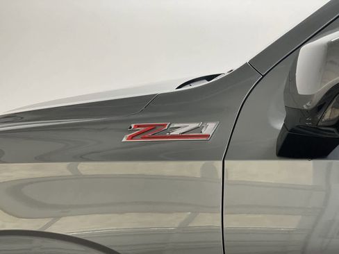 Used 2025 Chevrolet Tahoe Z71 image 11