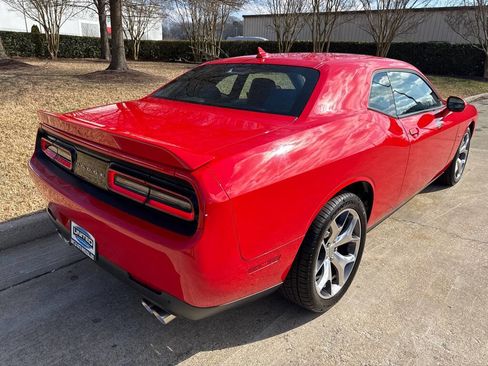 Used 2016 Dodge Challenger R/T Plus image 3