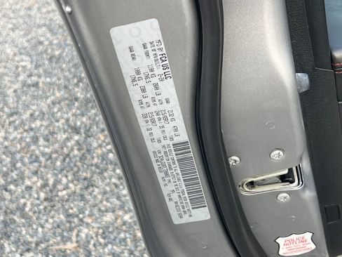 Used 2020 Jeep Compass Trailhawk image 30