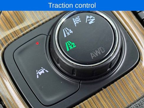 Used 2023 GMC Acadia SLE w/ Driver Convenience Package image 26