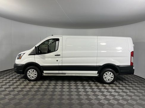 Used 2024 Ford Transit 250 Low Roof w/ Exterior Upgrade Package image 10