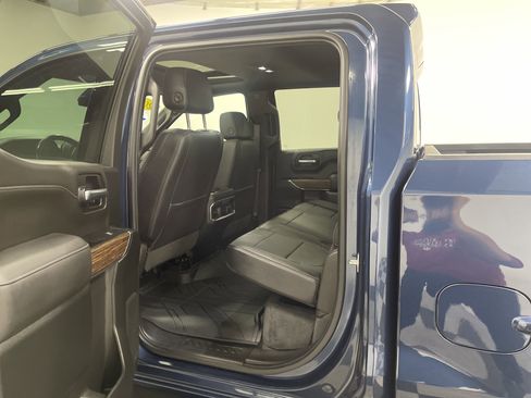 Used 2022 Chevrolet Silverado 1500 High Country image 13