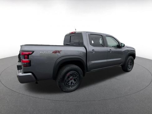 Used 2026 Nissan Frontier PRO-4X AWD/4WD image 12