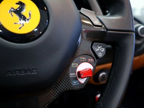 Used 2017 Ferrari 488 Spider RWD image 38