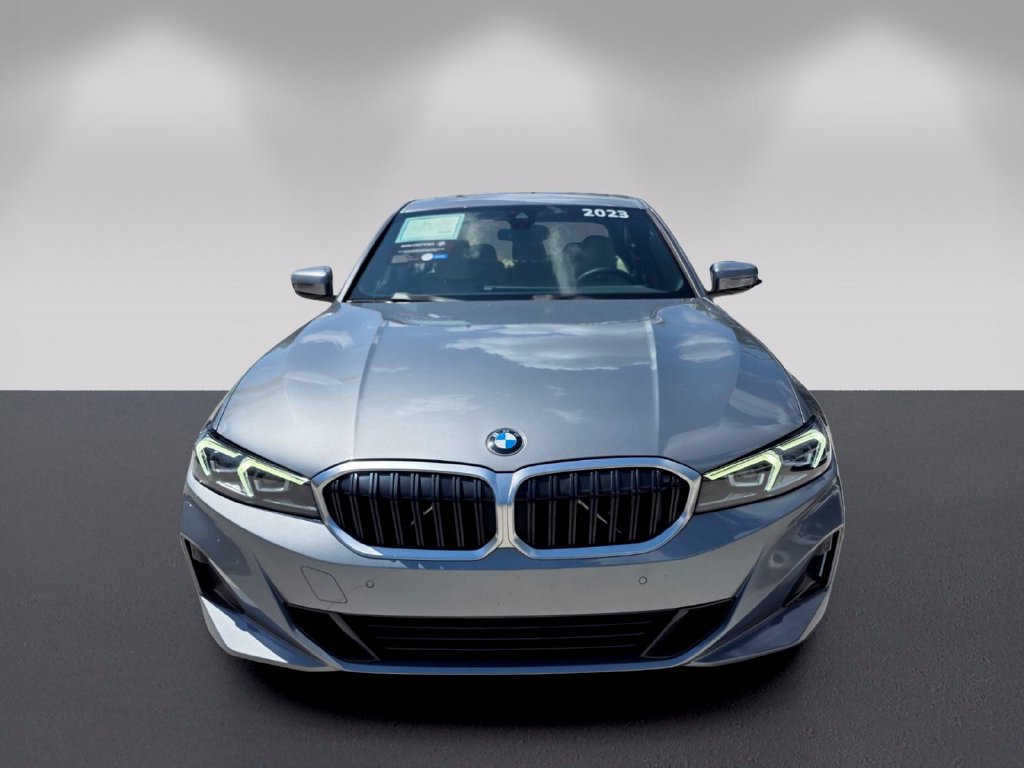 Certified 2023 BMW 330i xDrive Sedan AWD/4WD image 2