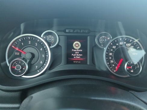 Used 2025 RAM 2500 Big Horn image 11