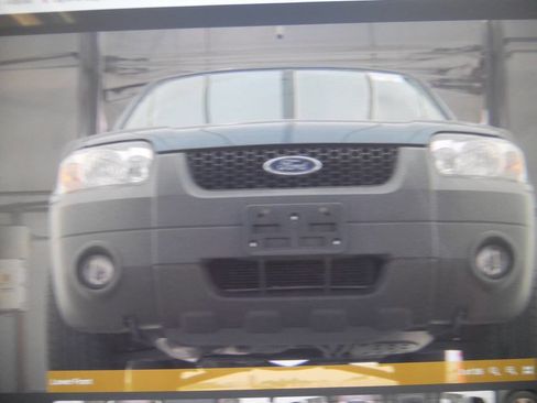 Used 2005 Ford Escape XLT FWD image 4