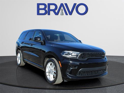 Used 2025 Dodge Durango GT image 2