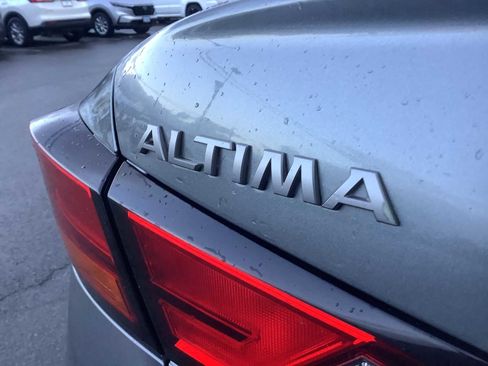 Used 2023 Nissan Altima 2.5 SL image 6