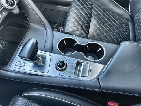 Used 2020 Genesis G70 3.3T w/ Sport Package image 22