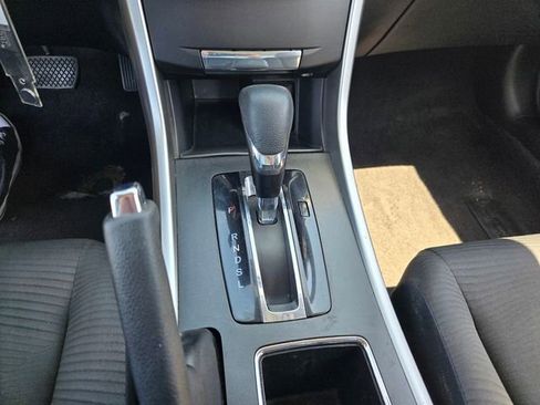 Used 2015 Honda Accord LX image 14
