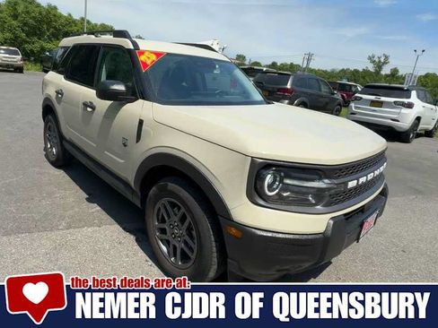 Used 2025 Ford Bronco Sport Big Bend AWD/4WD image 2