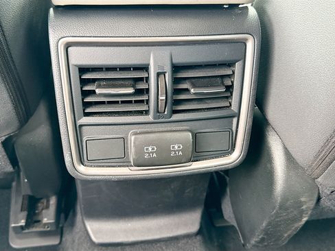 Certified 2024 Subaru Forester Premium AWD/4WD image 20