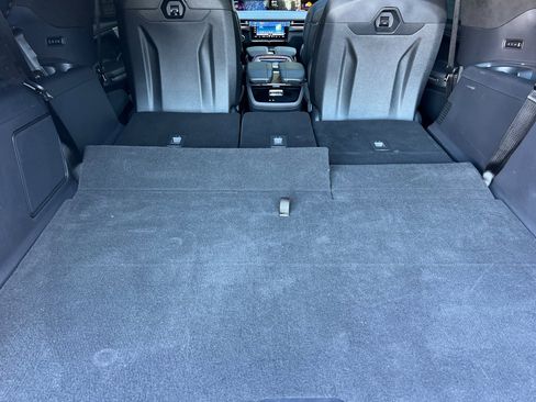 Used 2025 Lincoln Navigator L Black Label image 16