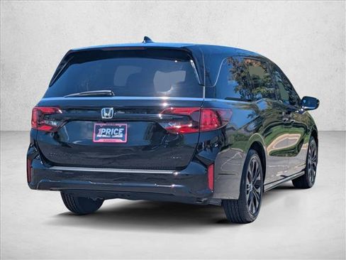Certified 2026 Honda Odyssey Sport-L image 5