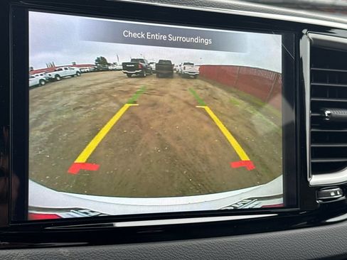 New 2026 Chrysler Voyager LX image 18