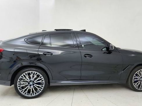 Used 2026 BMW X6 xDrive40i image 6