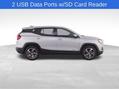 Used 2019 GMC Terrain SLT w/ Preferred Package FWD image 8