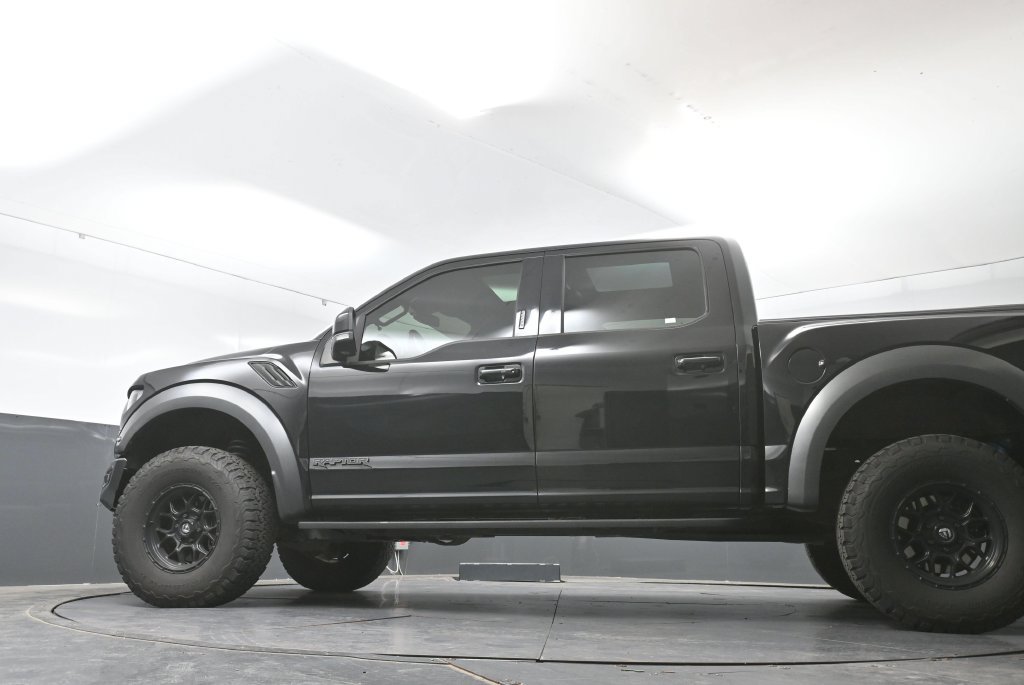 Used 2018 Ford F150 Raptor w/ Equipment Group 802A Luxury AWD/4WD image 70