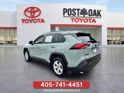 Used 2019 Toyota RAV4 XLE w/ Protection Package AWD/4WD image 10