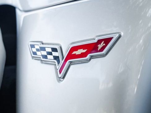 Used 2006 Chevrolet Corvette Convertible w/ Preferred Equipment Group image 71