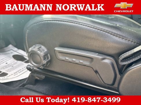 Used 2020 Jeep Wrangler Unlimited Sahara AWD/4WD image 18