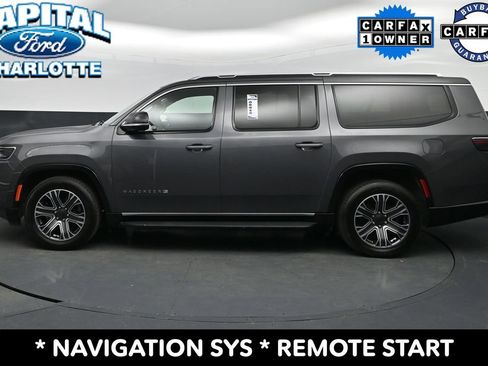 Used 2024 Jeep Wagoneer L Series II w/ Flexible Seating Group AWD/4WD image 4