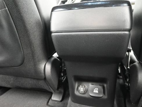 Used 2022 Kia Telluride SX w/ SX Prestige Package AWD/4WD image 31
