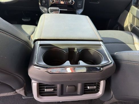 Used 2024 Ford F150 Lariat w/ FX4 Off-Road Package image 29