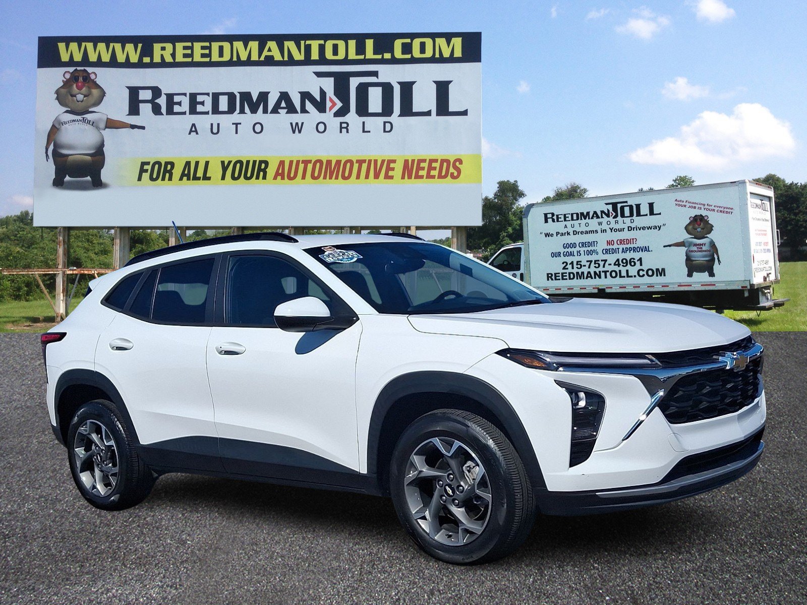 Used 2024 Chevrolet Trax LT w/ Driver Confidence Package FWD image 1